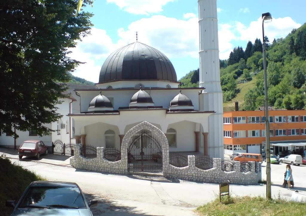 Prije 22 godine do temelja srušena Čaršijska džamija u Srebrenici